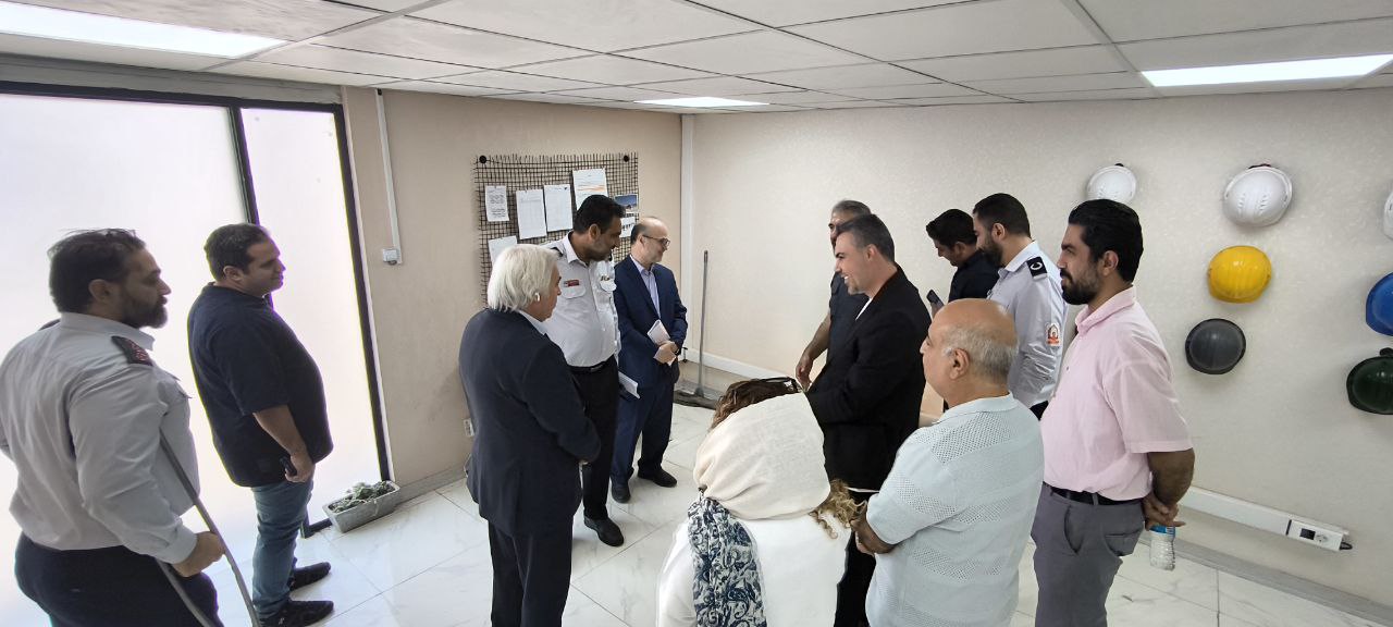 بازدید از از بخش نظارت عالی پروژه رونیکا پالاس آتش نشانیدر مورخ ۱۴۰۴/۰۶/۰۶